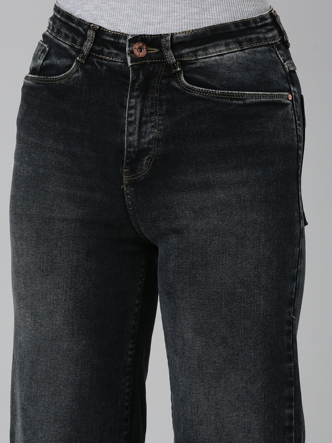 Women's Dark Grey High Rise Jean Mom Fit Light Fade Denim Jeans