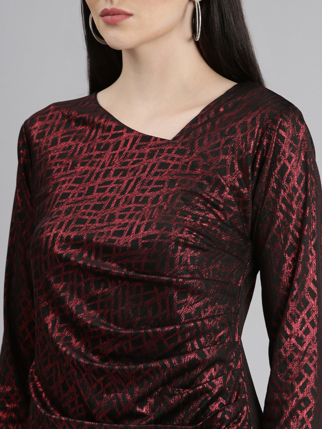 Women's Red Geometric Printed Asymmetric Neck Long Sleeves Ruched Maxi Dress