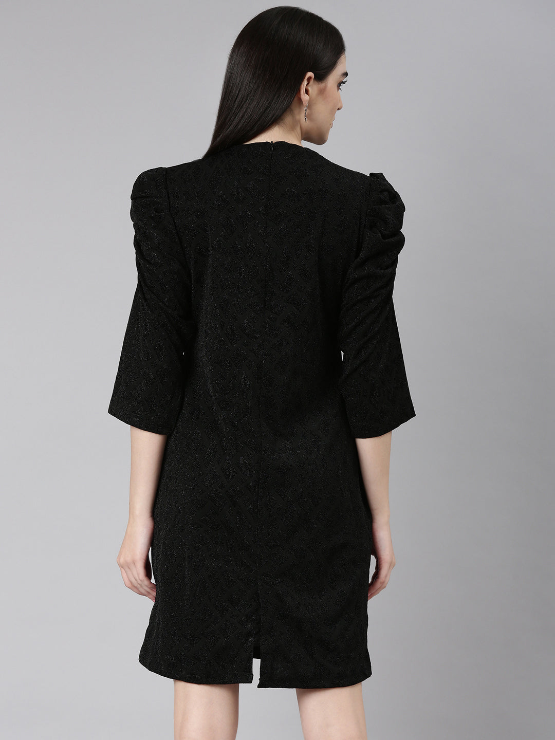 Women's Black Round Neck Puff Sleeves Sheath Dress