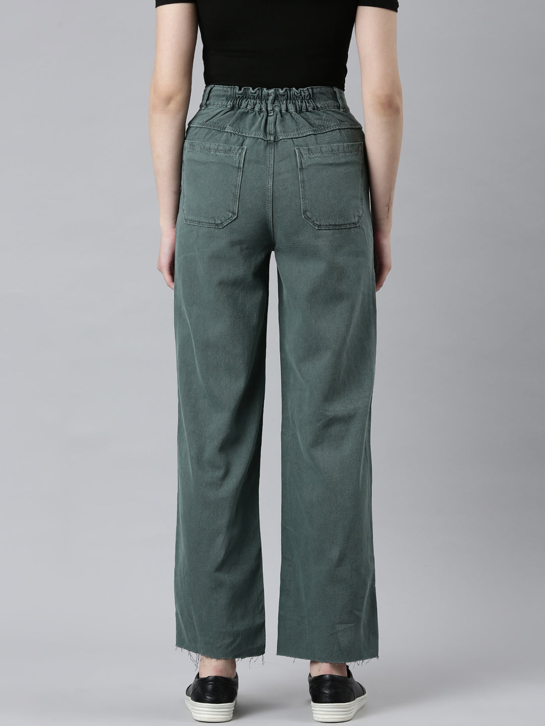 Women's Green Straight Fit Frayed Denim Jeans