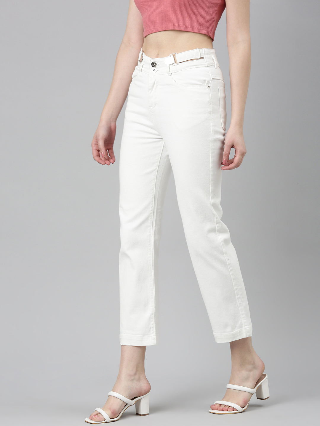 Women's White Solid Straight Fit Denim Jeans